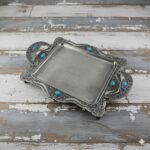 سینی پیوتر متوسط نگین دار فیروزه یونیک کد 1445 (خارجی ضد زنگ)