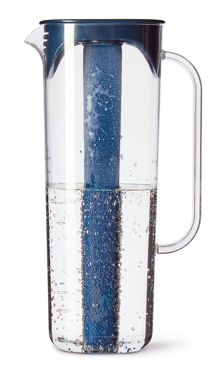 moppa jug with lid dark blue transparent 0937286 ph161525 s5