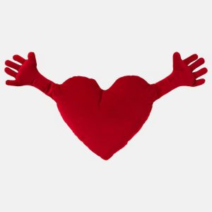 famnig hjaerta cushion red 0710297 pe727447 s5 2