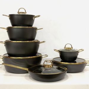 سرویس قابلمه 14 پارچه طوسی درب منحنی طلایی یونیک 8312