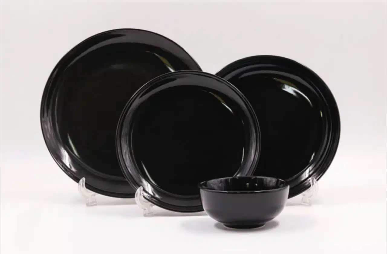 photo_2025-05-01_11-03-59 سرویس ۴ پارچه کرایس پرنس هوم - Image 1